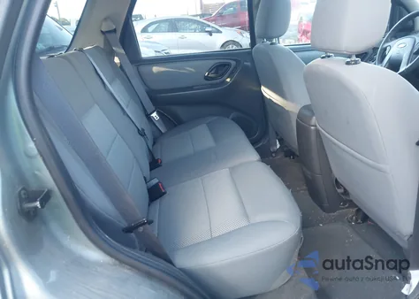 2007 Ford Escape Xlt z USA, uszkodzony, nr VIN 1FMYU03Z07KB37371